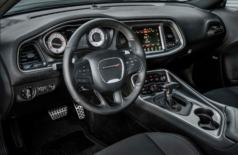 2019 Dodge Challenger Interior