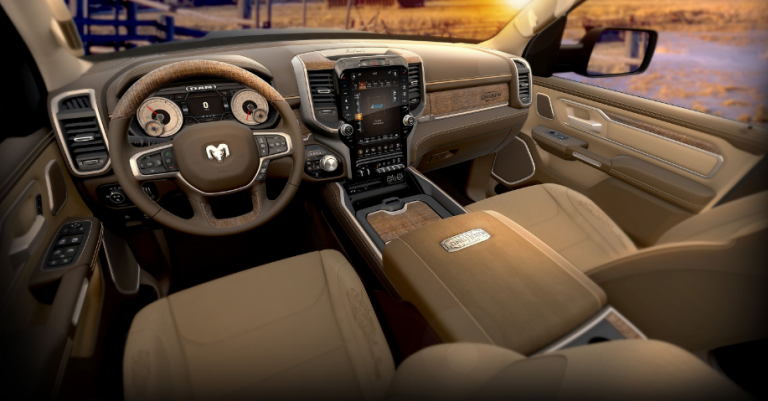 2019 Dodge Longhorn Interior