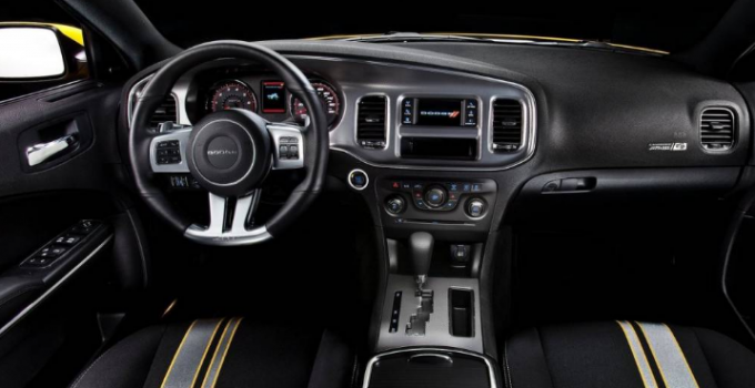 2019 Dodge Hemi Interior