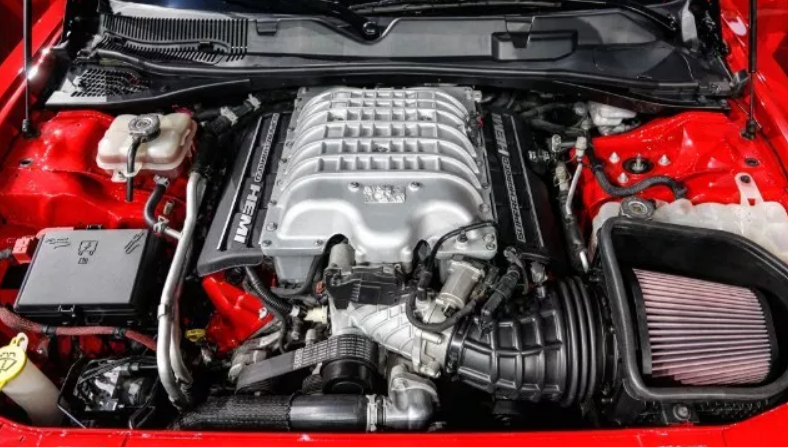 2021 Dodge Challenger engine
