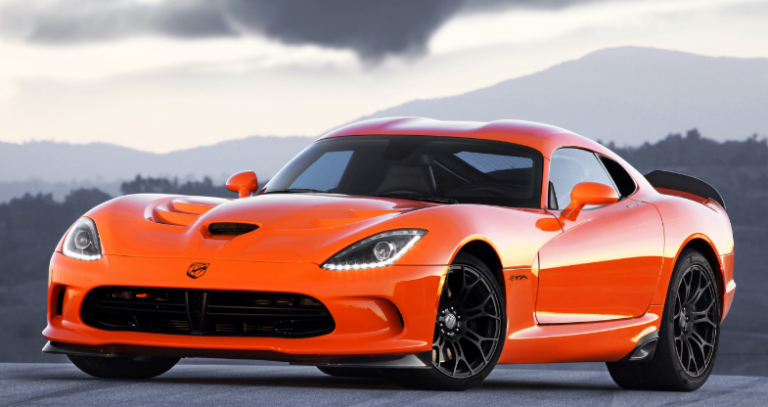 2021 Dodge Viper exterior