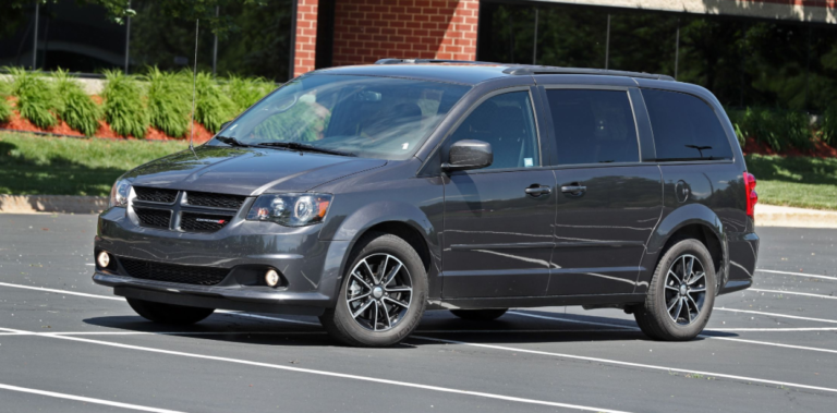 2022 Dodge Grand Caravan Exterior