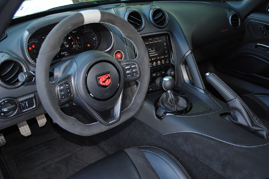 New Dodge Viper 2024 Interior