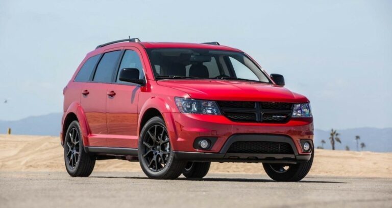 2025 Dodge Journey Exterior