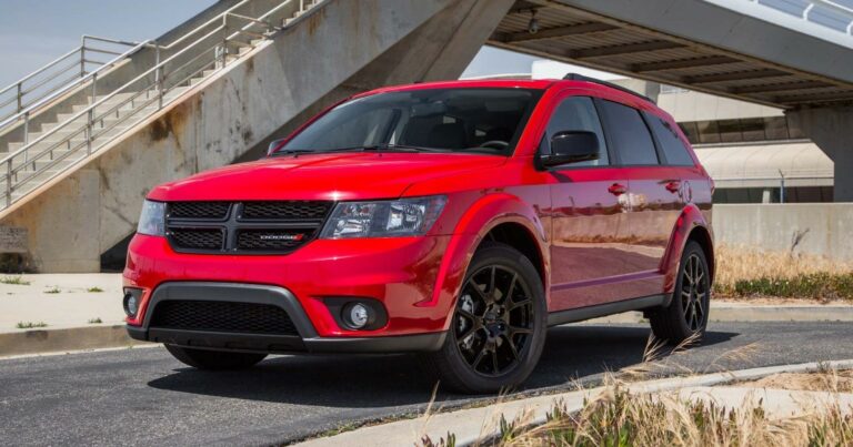 2025 Dodge Journey Exterior