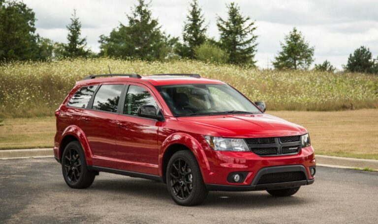 2025 Dodge Journey Exterior