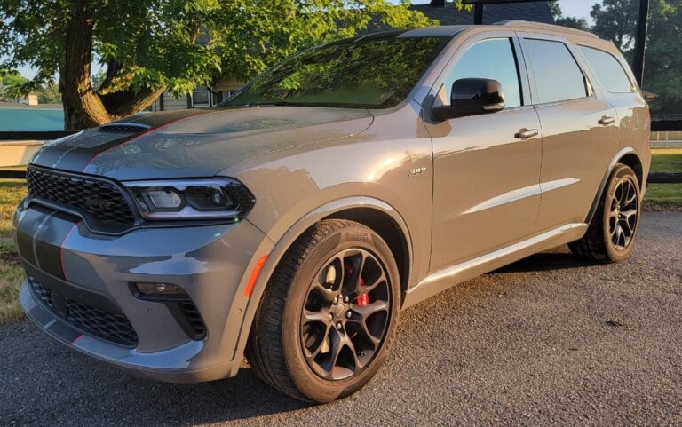 2025 Dodge Durango SRT 392 Pictures