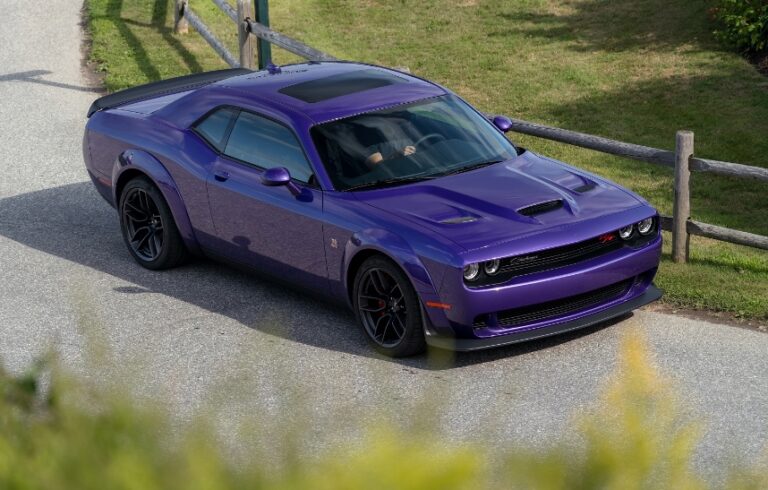 2025 Dodge Challenger RT Scat Pack Widebody Review