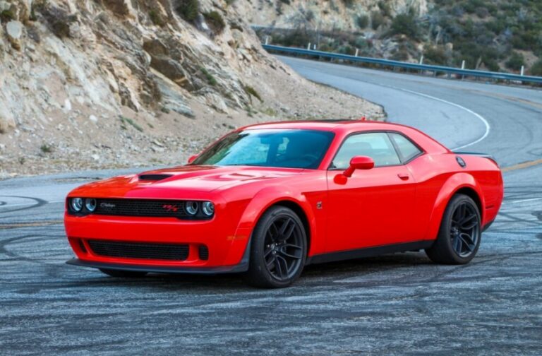 2026 Dodge Challenger RT Scat Pack Widebody Price