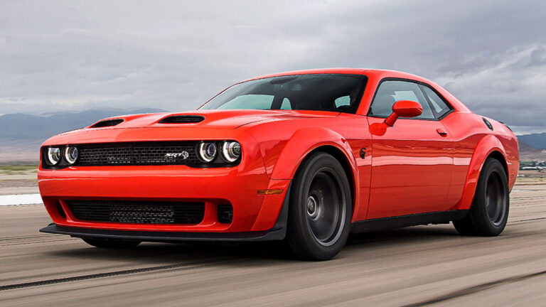 2026 Dodge Challenger SRT Super Stock: A Muscle Car Masterpiece