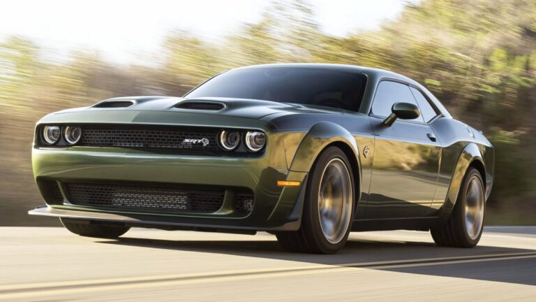 Introducing the Unstoppable Force: New 2026 Dodge Challenger SRT Hellcat Widebody