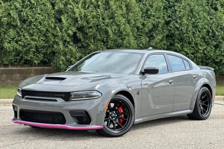 Unleashing Raw Power: 2026 Dodge Charger SRT Hellcat Widebody Jailbreak